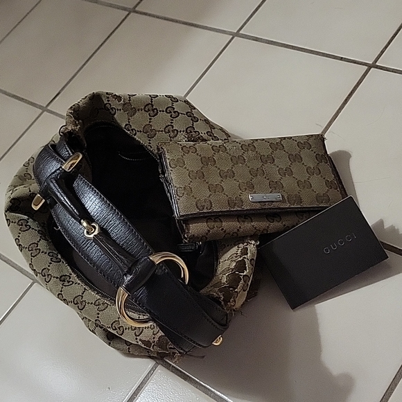 Authentic gucci bag and wallet - Picture 16 of 17